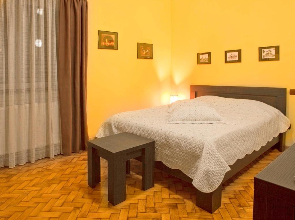 Rami House Central Double Rooms Braşov Quarto foto